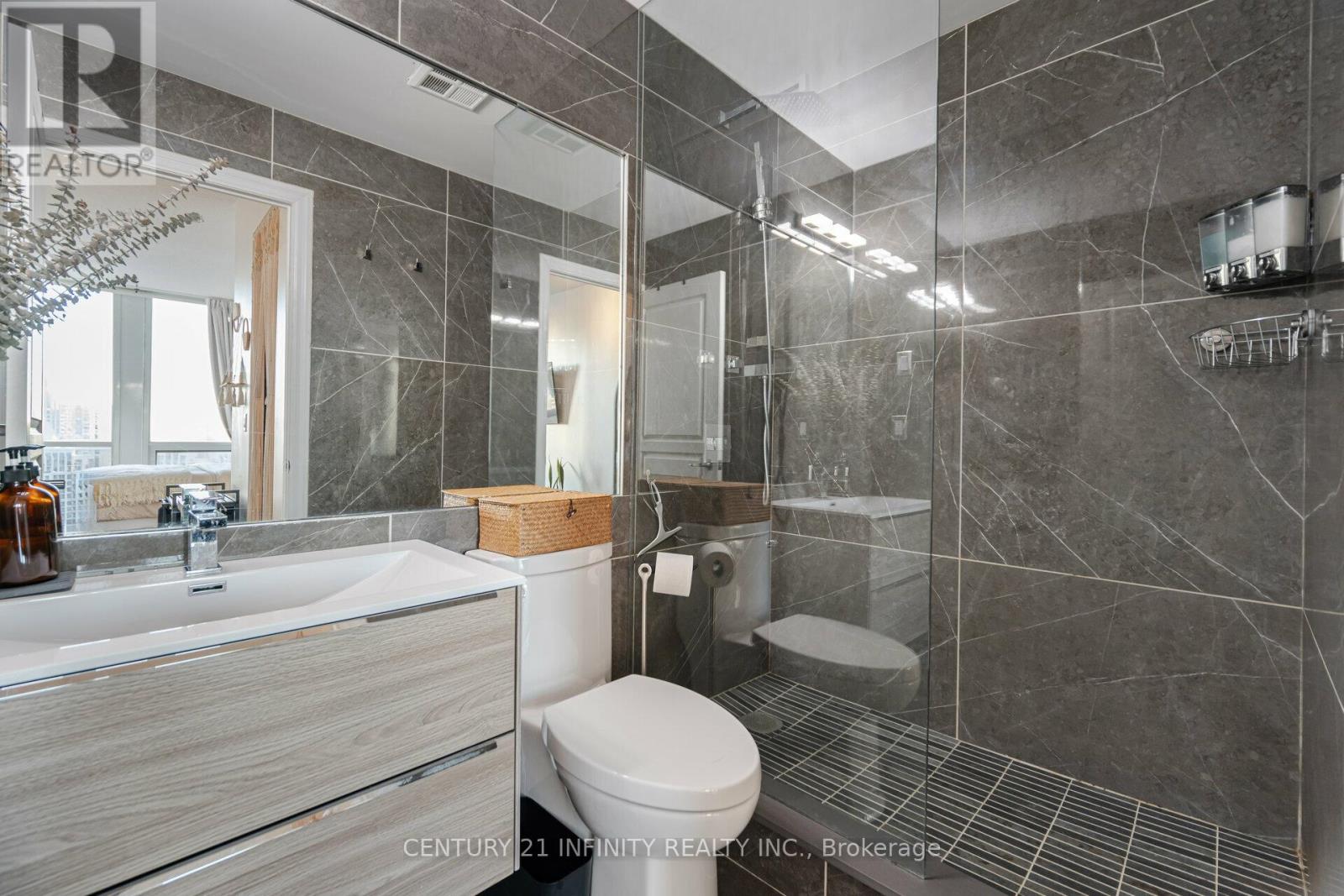 Ph1 - 3939 Duke Of York Boulevard, Mississauga (City Centre), Ontario  L5B 4N2 - Photo 23 - W12350835