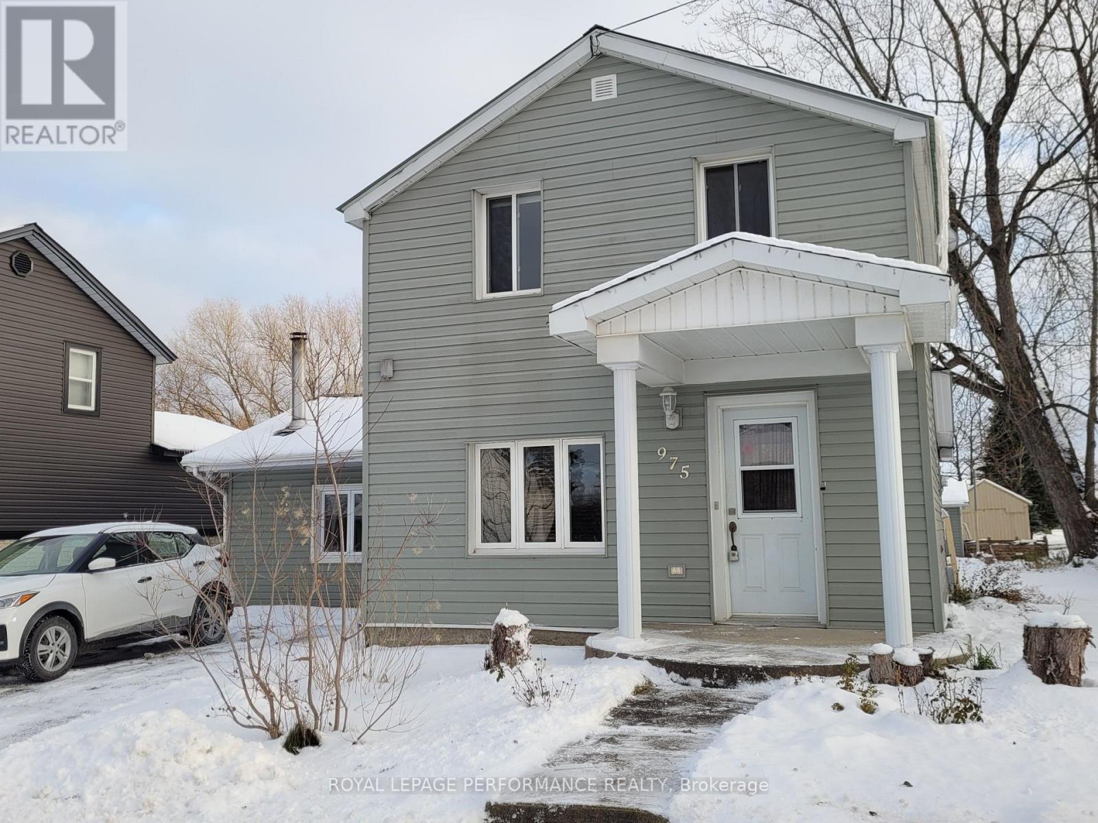 975 Queen Street, Champlain, Ontario  K0B 1K0 - Photo 1 - X12435934