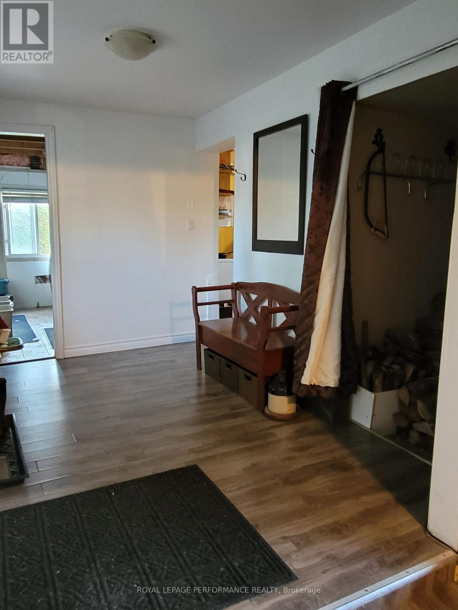 975 Queen Street, Champlain, Ontario  K0B 1K0 - Photo 12 - X12435934