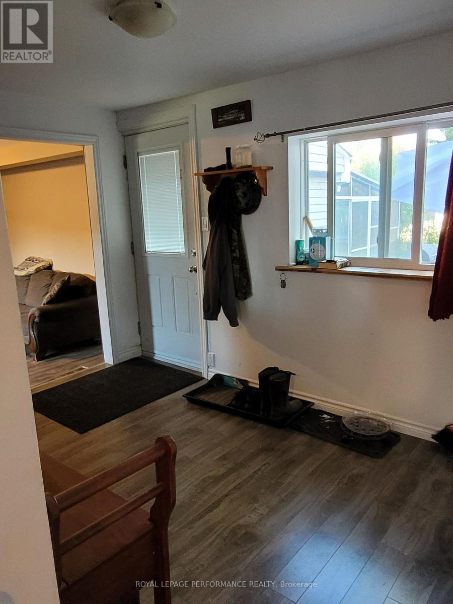 975 Queen Street, Champlain, Ontario  K0B 1K0 - Photo 11 - X12435934