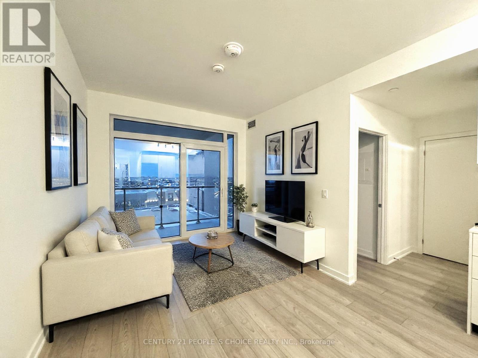 716 - 1007 THE QUEENSWAY, toronto (islington-city centre west), Ontario