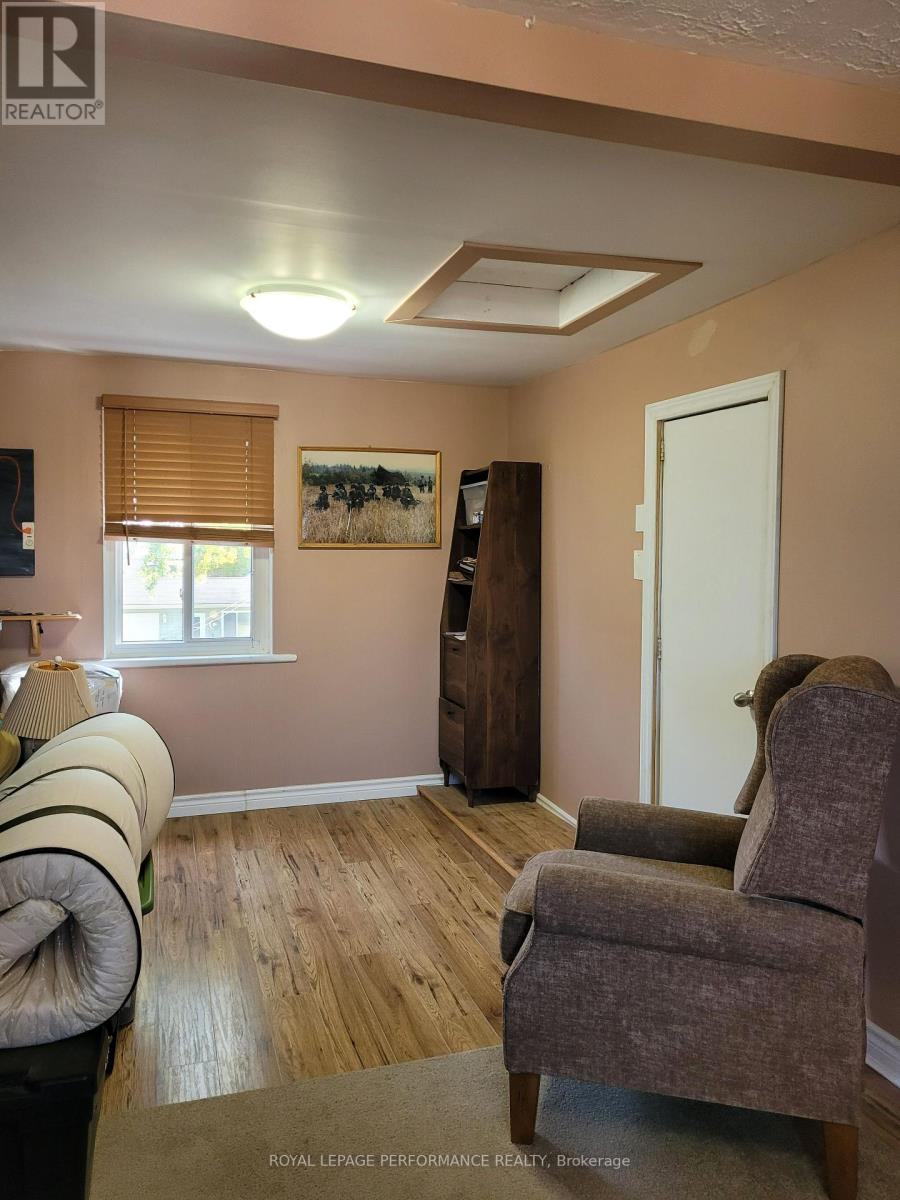 975 Queen Street, Champlain, Ontario  K0B 1K0 - Photo 26 - X12435934