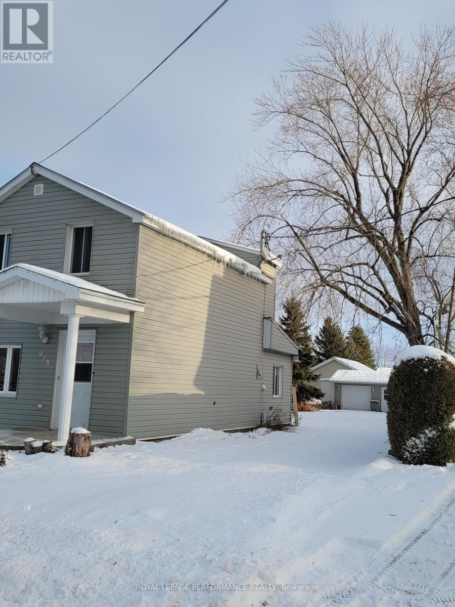 975 Queen Street, Champlain, Ontario  K0B 1K0 - Photo 3 - X12435934