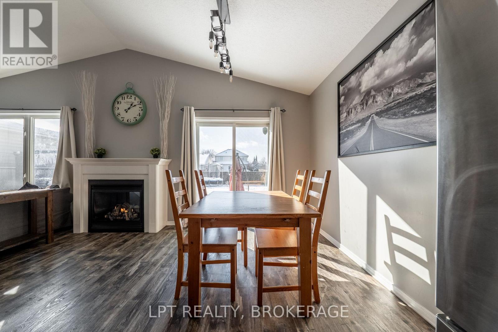 487 Mccallum Street, Kingston (Kingston East (Incl Barret Crt)), Ontario  K7K 0B3 - Photo 16 - X12615710