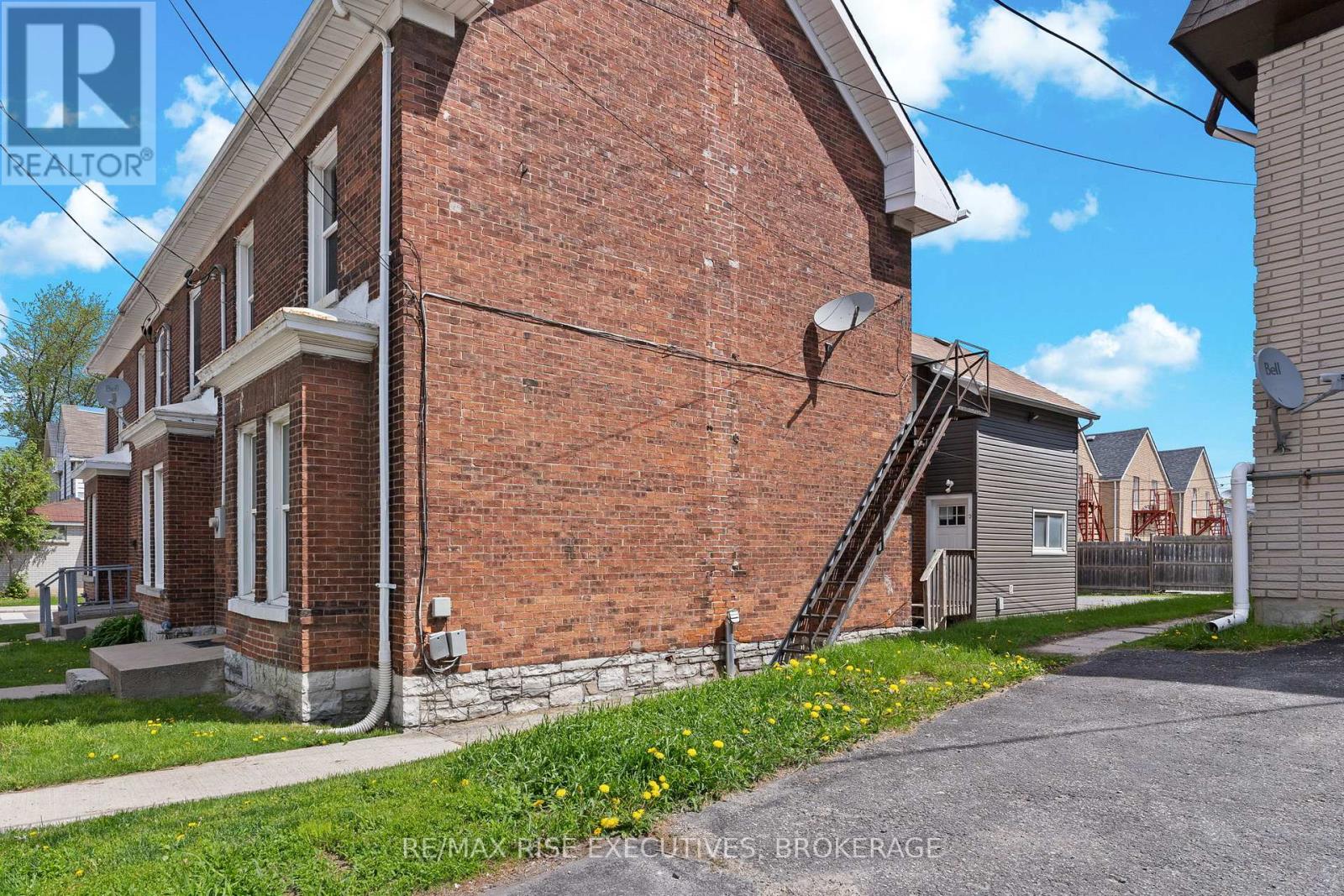 341 Division Street, Kingston (East Of Sir John A. Blvd), Ontario  K7K 4A2 - Photo 26 - X12615750