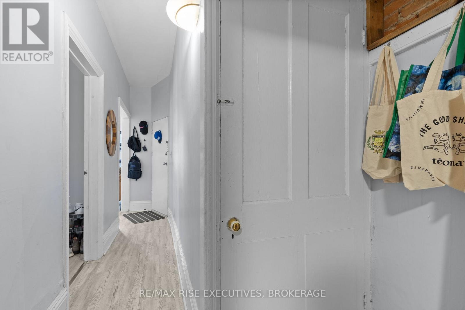 341 Division Street, Kingston (East Of Sir John A. Blvd), Ontario  K7K 4A2 - Photo 4 - X12615750