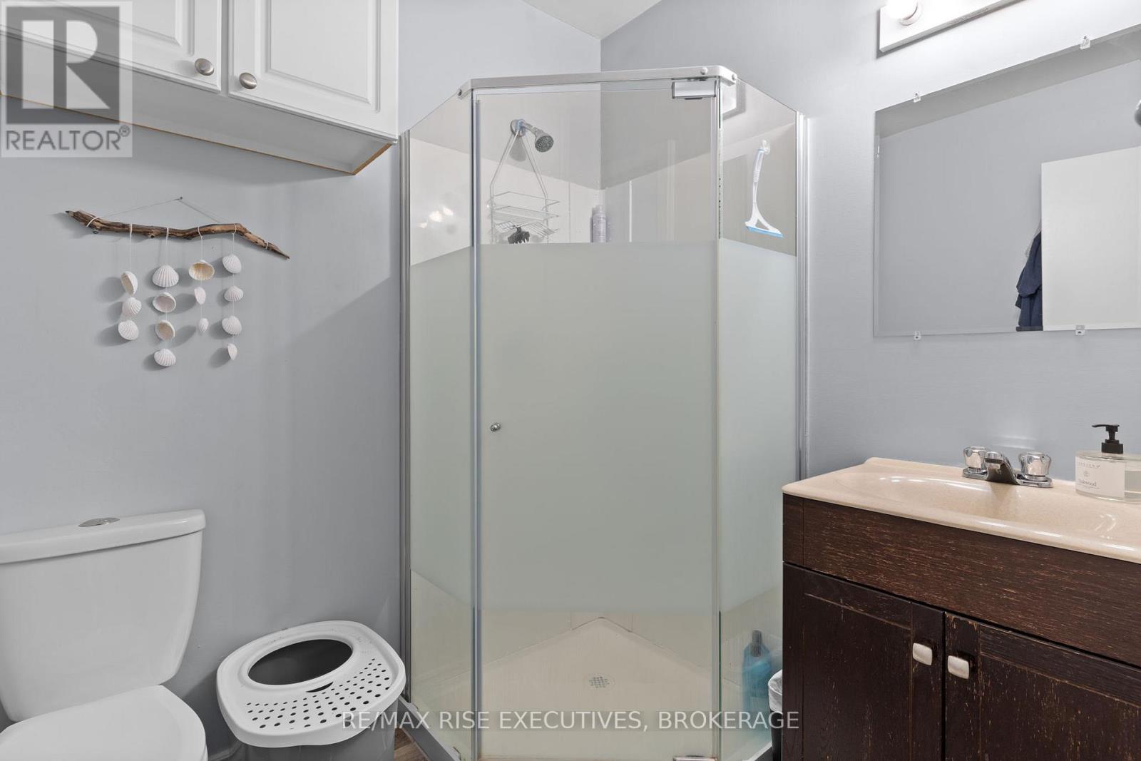 341 Division Street, Kingston (East Of Sir John A. Blvd), Ontario  K7K 4A2 - Photo 15 - X12615772