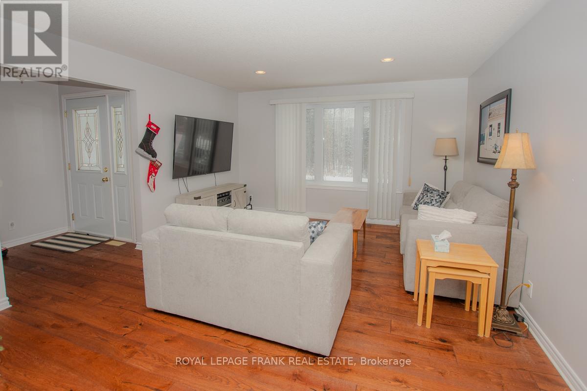 730 Old Norwood Road, Havelock-Belmont-Methuen (Belmont-Methuen), Ontario  K0L 1Z0 - Photo 5 - X12615870