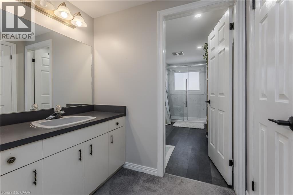 347 Delancey Boulevard, Hamilton, Ontario L9B 2B4 - Photo 17 - 40787305