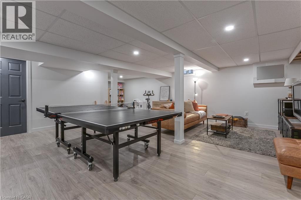 347 Delancey Boulevard, Hamilton, Ontario L9B 2B4 - Photo 23 - 40787305