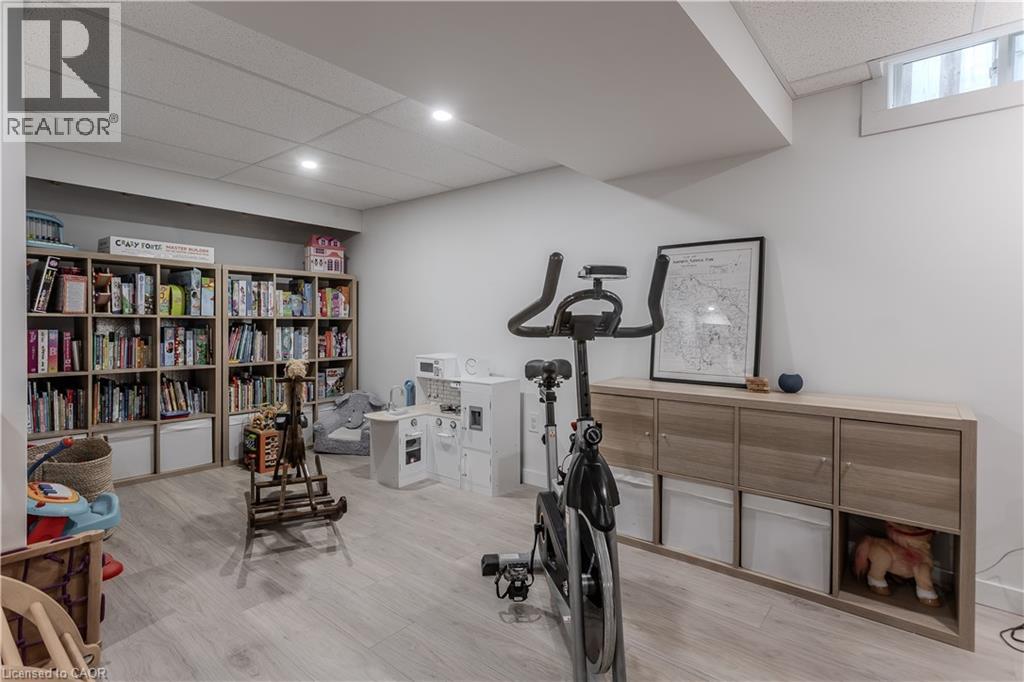 347 Delancey Boulevard, Hamilton, Ontario L9B 2B4 - Photo 25 - 40787305