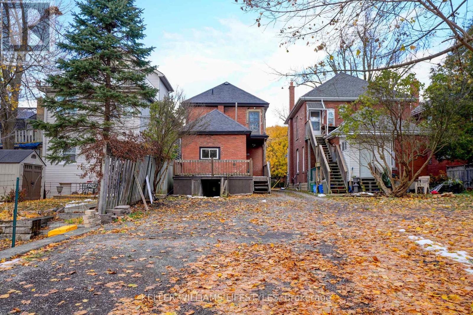 21 Elmwood Avenue E, London South, Ontario  N6C 1J1 - Photo 46 - X12615708