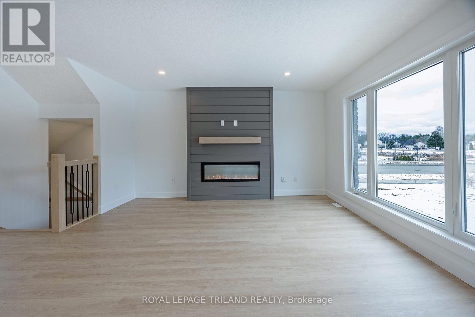 116 Aspen Parkway, Aylmer, Ontario  N5H 3H7 - Photo 18 - X12615756