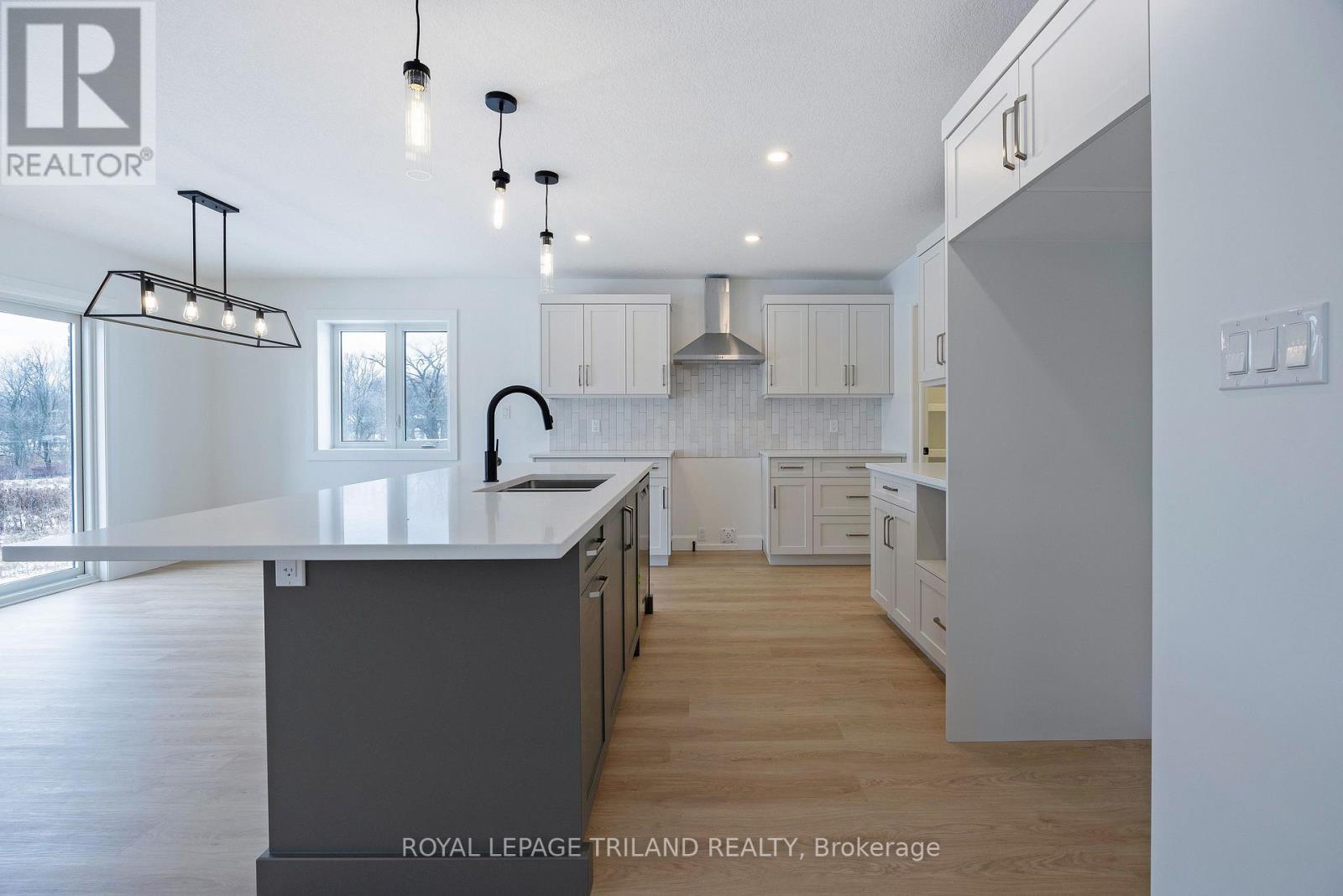 116 Aspen Parkway, Aylmer, Ontario  N5H 3H7 - Photo 21 - X12615756