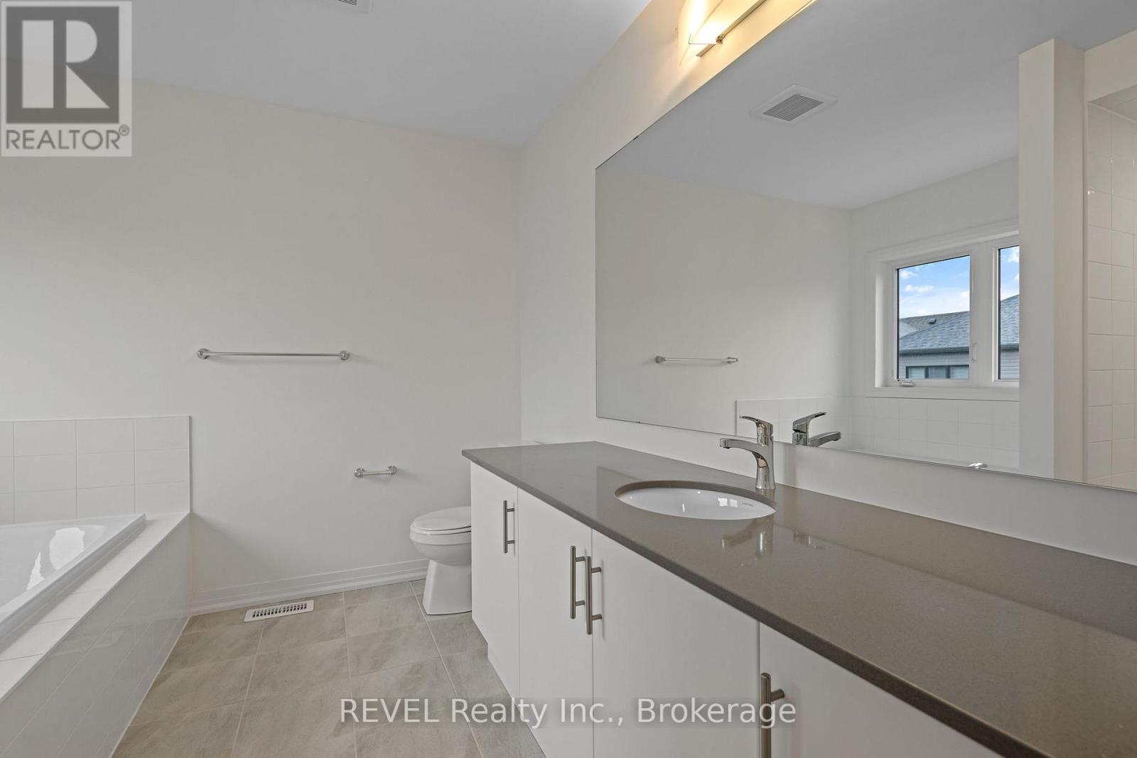 101 Lavender Road, Thorold, Ontario  L0S 1K0 - Photo 34 - X12517272