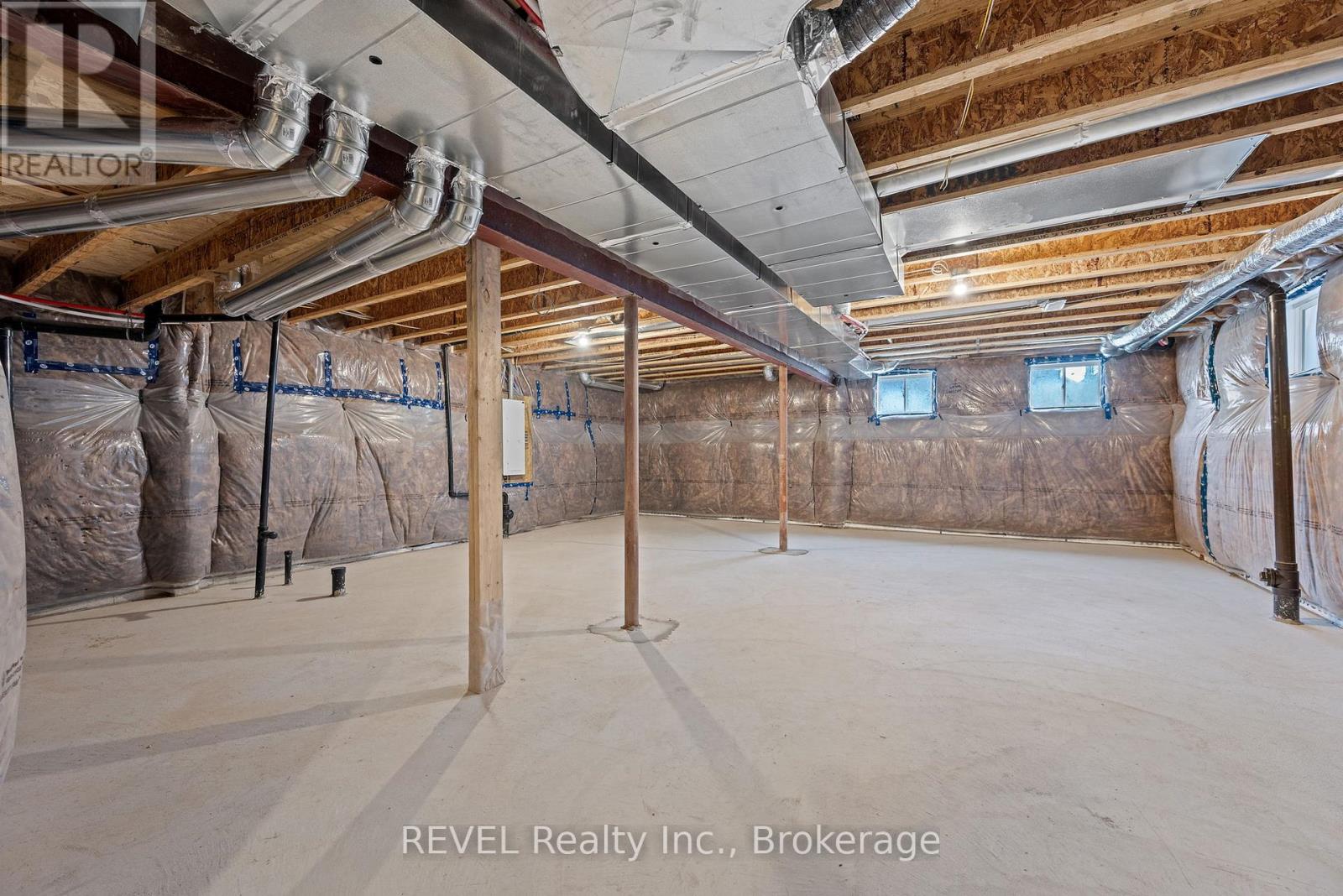 101 Lavender Road, Thorold, Ontario  L0S 1K0 - Photo 38 - X12517272