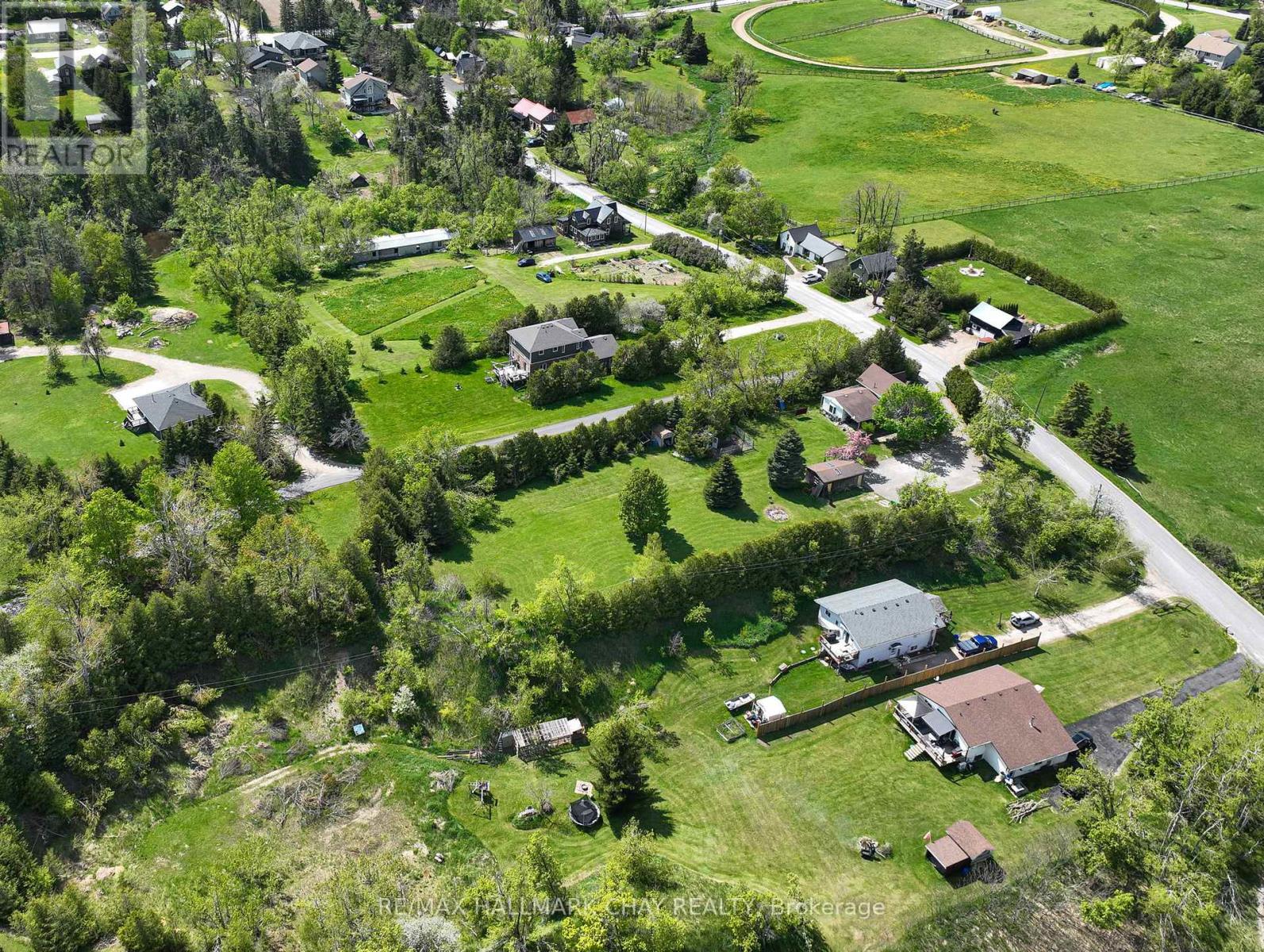 22 Mill Lane E, Melancthon, Ontario  L9V 2T9 - Photo 46 - X12615614