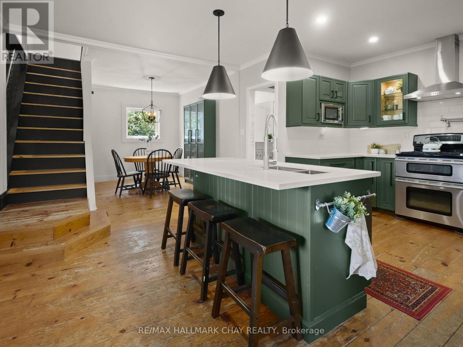 22 Mill Lane E, Melancthon, Ontario  L9V 2T9 - Photo 5 - X12615614