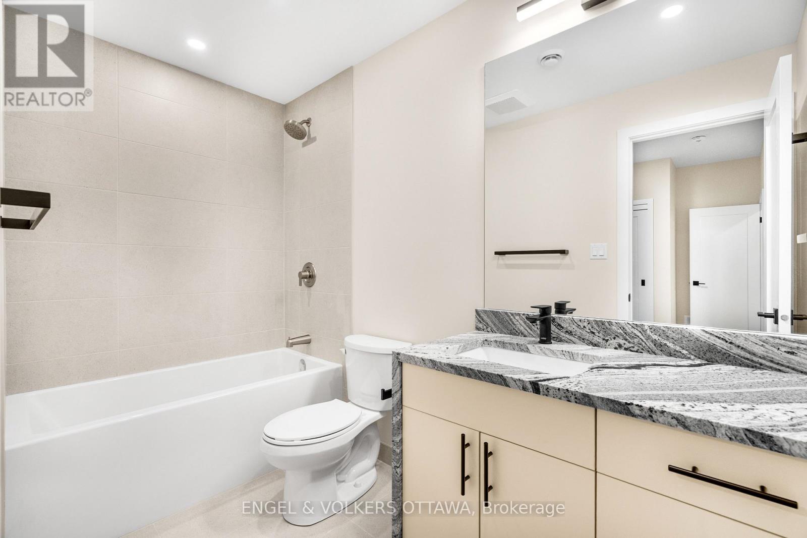 193 Hopewell Avenue, Ottawa, Ontario  K1S 2Z4 - Photo 12 - X12615792