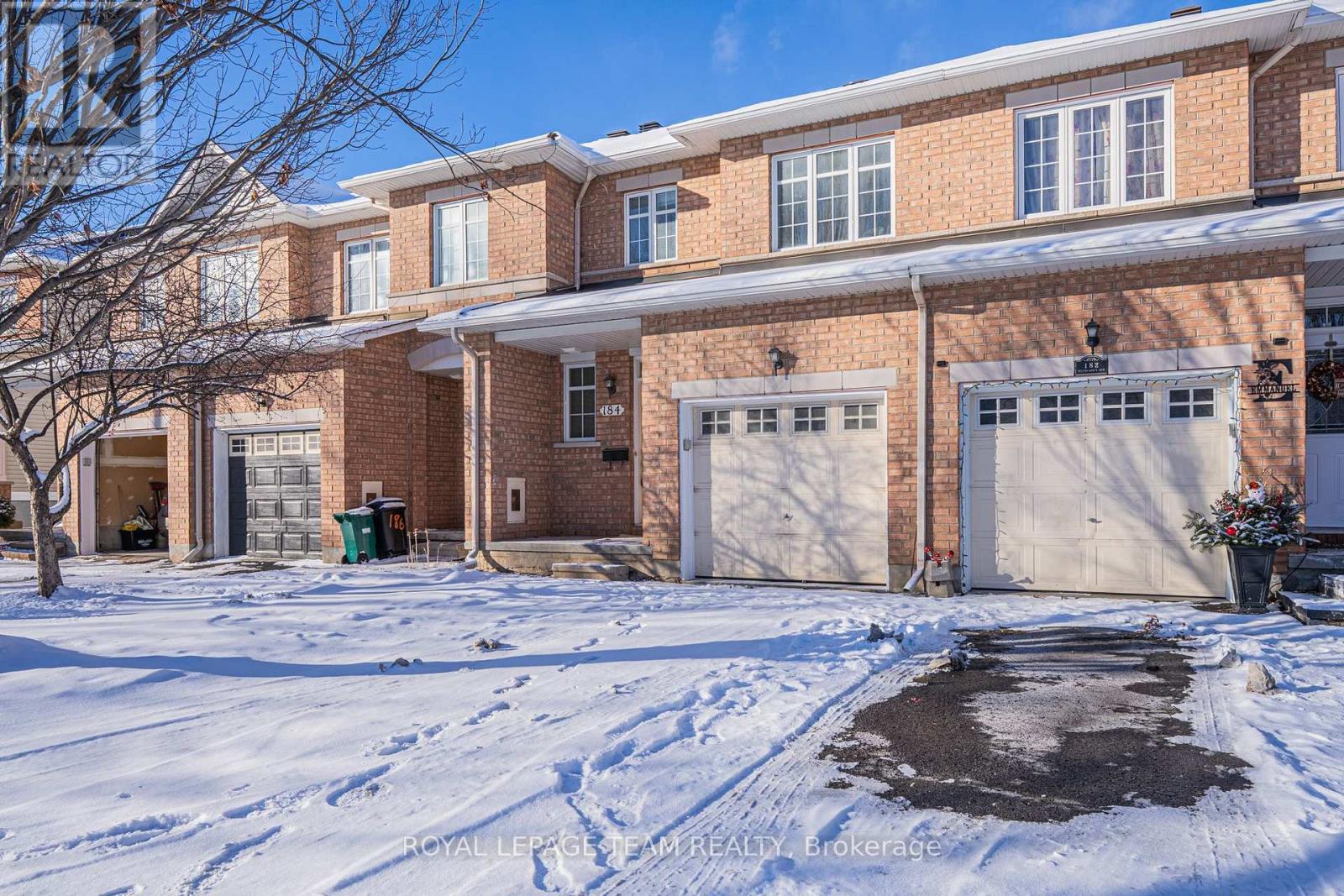 184 Deercroft Avenue, Ottawa, Ontario  K2J 5J3 - Photo 2 - X12615854