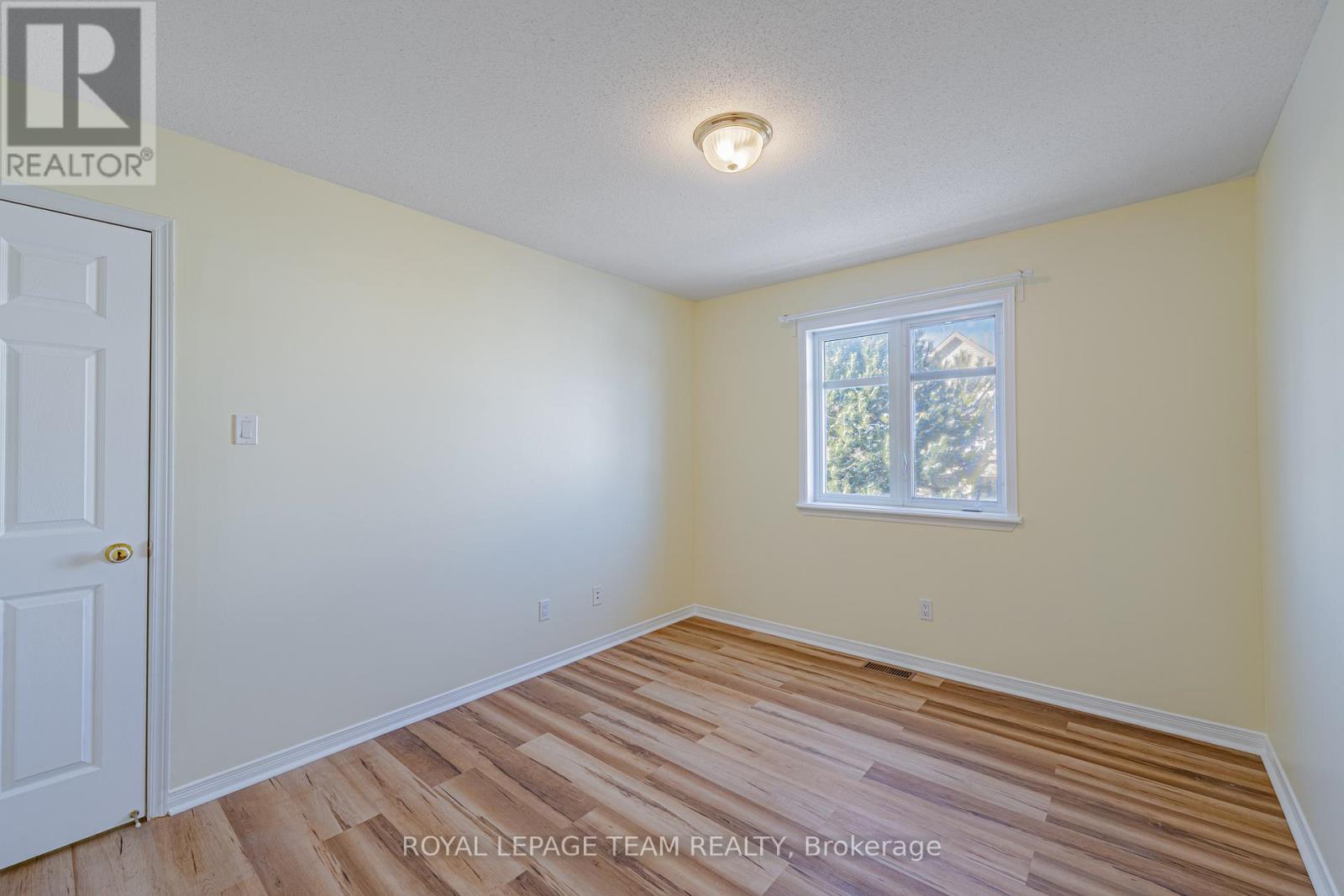 184 Deercroft Avenue, Ottawa, Ontario  K2J 5J3 - Photo 37 - X12615854