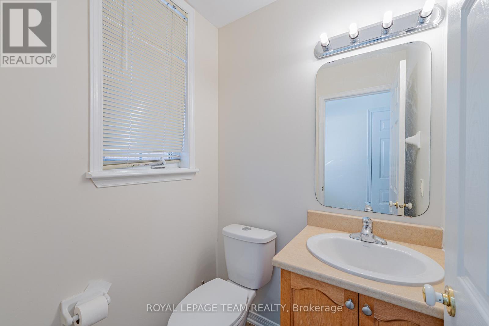 184 Deercroft Avenue, Ottawa, Ontario  K2J 5J3 - Photo 5 - X12615854