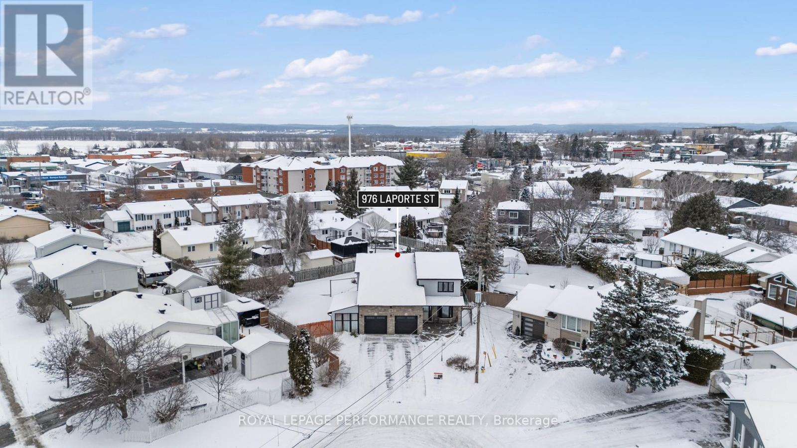 976 Laporte Street, Clarence-Rockland, Ontario  K4K 1A5 - Photo 5 - X12615888