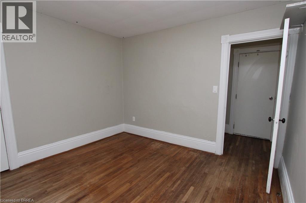 141 Erie Avenue Unit# Upper, Brantford, Ontario  N3S 2G4 - Photo 9 - 40793127