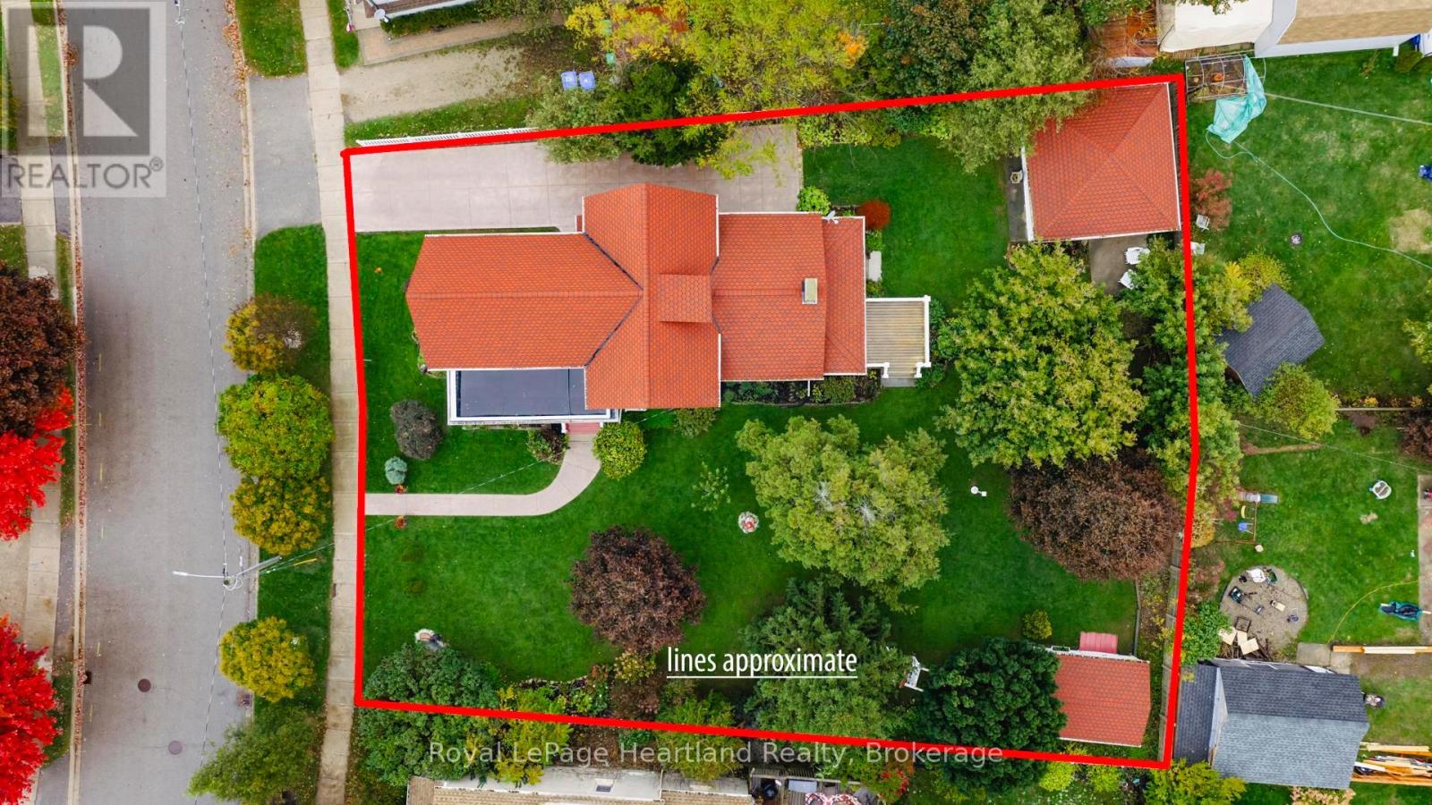 133 St Georges Crescent, Goderich, Ontario N7A 2M1 - Photo 5 - X12478662