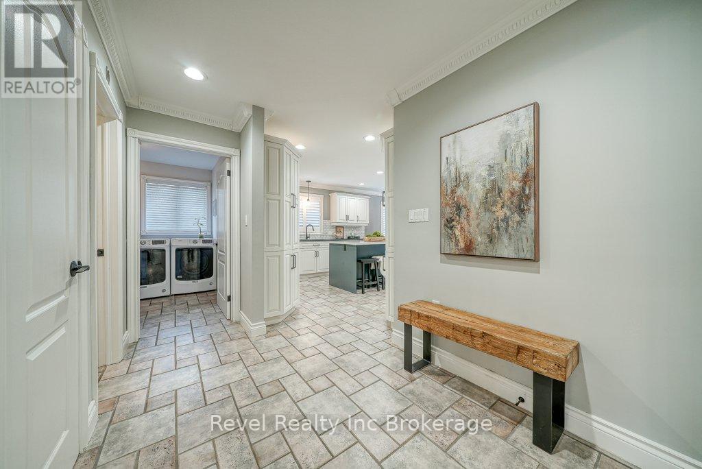 715 Springbank Avenue N, Woodstock (Woodstock - North), Ontario  N4T 1E2 - Photo 13 - X12615718