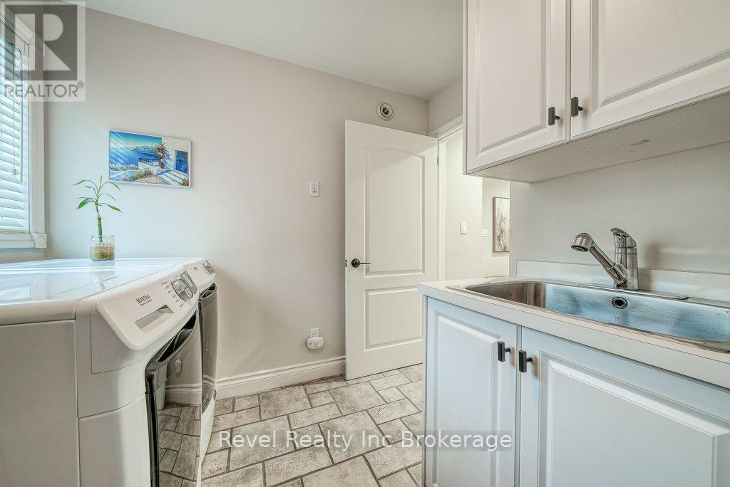 715 Springbank Avenue N, Woodstock (Woodstock - North), Ontario  N4T 1E2 - Photo 14 - X12615718