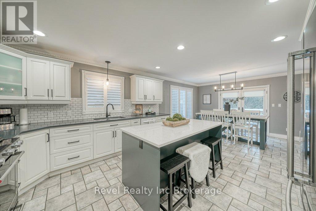 715 Springbank Avenue N, Woodstock (Woodstock - North), Ontario  N4T 1E2 - Photo 16 - X12615718