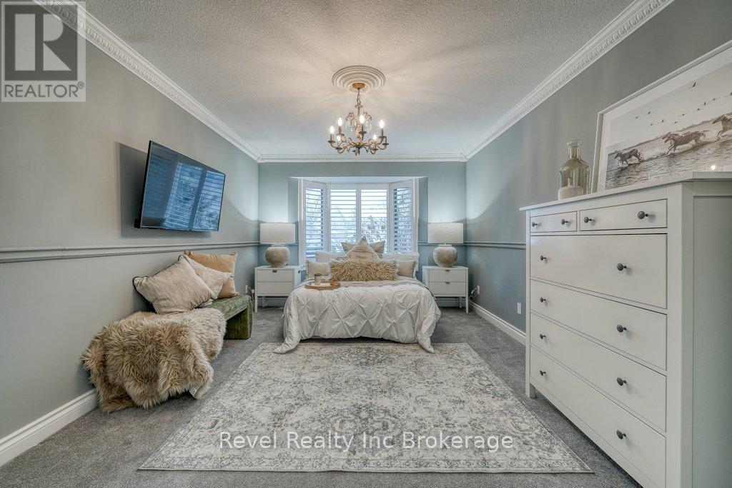 715 Springbank Avenue N, Woodstock (Woodstock - North), Ontario  N4T 1E2 - Photo 23 - X12615718