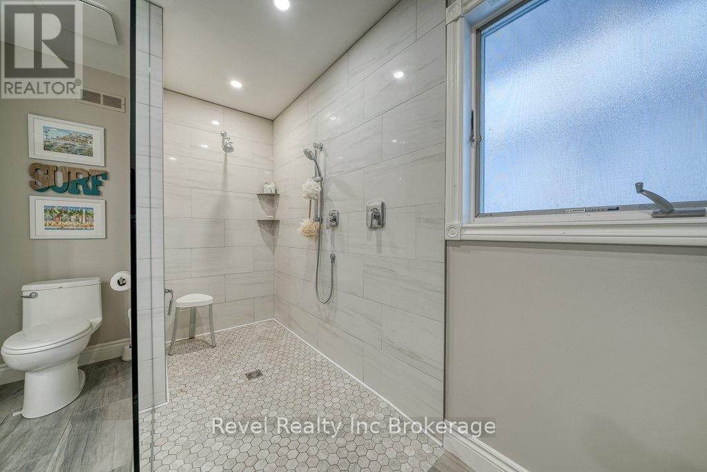 715 Springbank Avenue N, Woodstock (Woodstock - North), Ontario  N4T 1E2 - Photo 28 - X12615718