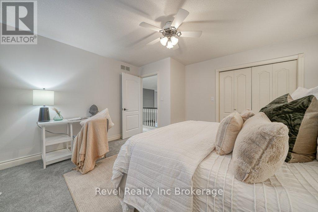 715 Springbank Avenue N, Woodstock (Woodstock - North), Ontario  N4T 1E2 - Photo 33 - X12615718