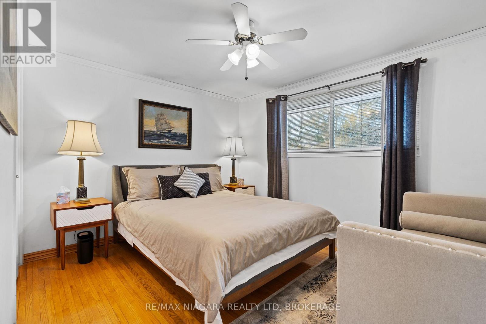 305 Centre Street, Niagara-On-The-Lake (Town), Ontario  L0S 1J0 - Photo 17 - X12615742