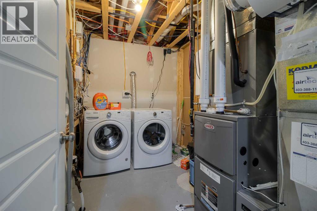 541 Aquitania Boulevard W, Lethbridge, Alberta  T1J 5G7 - Photo 47 - A2272884