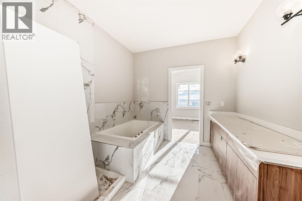 512 Heritage Boulevard, Cochrane, Alberta  T4C 2J8 - Photo 48 - A2265580