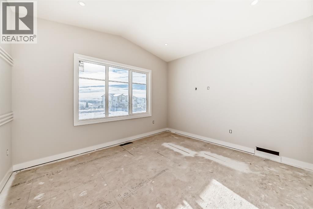 512 Heritage Boulevard, Cochrane, Alberta  T4C 2J8 - Photo 34 - A2265580