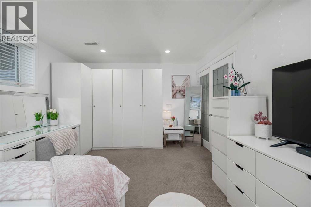 232 Oakmere Place, Chestermere, Alberta  T1X 1L2 - Photo 33 - A2268548