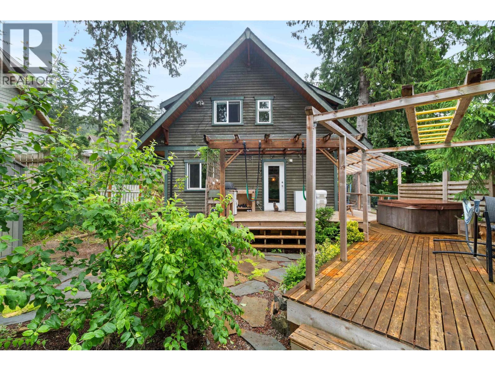 964 Village Drive, Bowen Island, British Columbia  V0N 1G1 - Photo 34 - R3073197