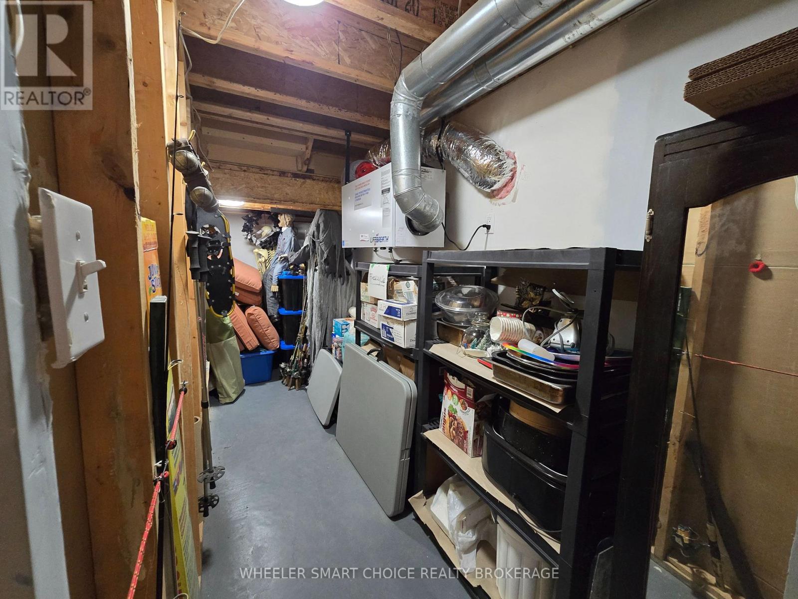 15206 Colonial Drive, South Stormont, Ontario  K0C 1M0 - Photo 33 - X12401432