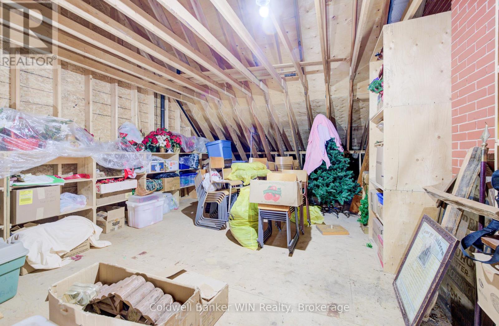 196 Birmingham Street E, Wellington North, Ontario N0G 2L2 - Photo 24 - X12615868