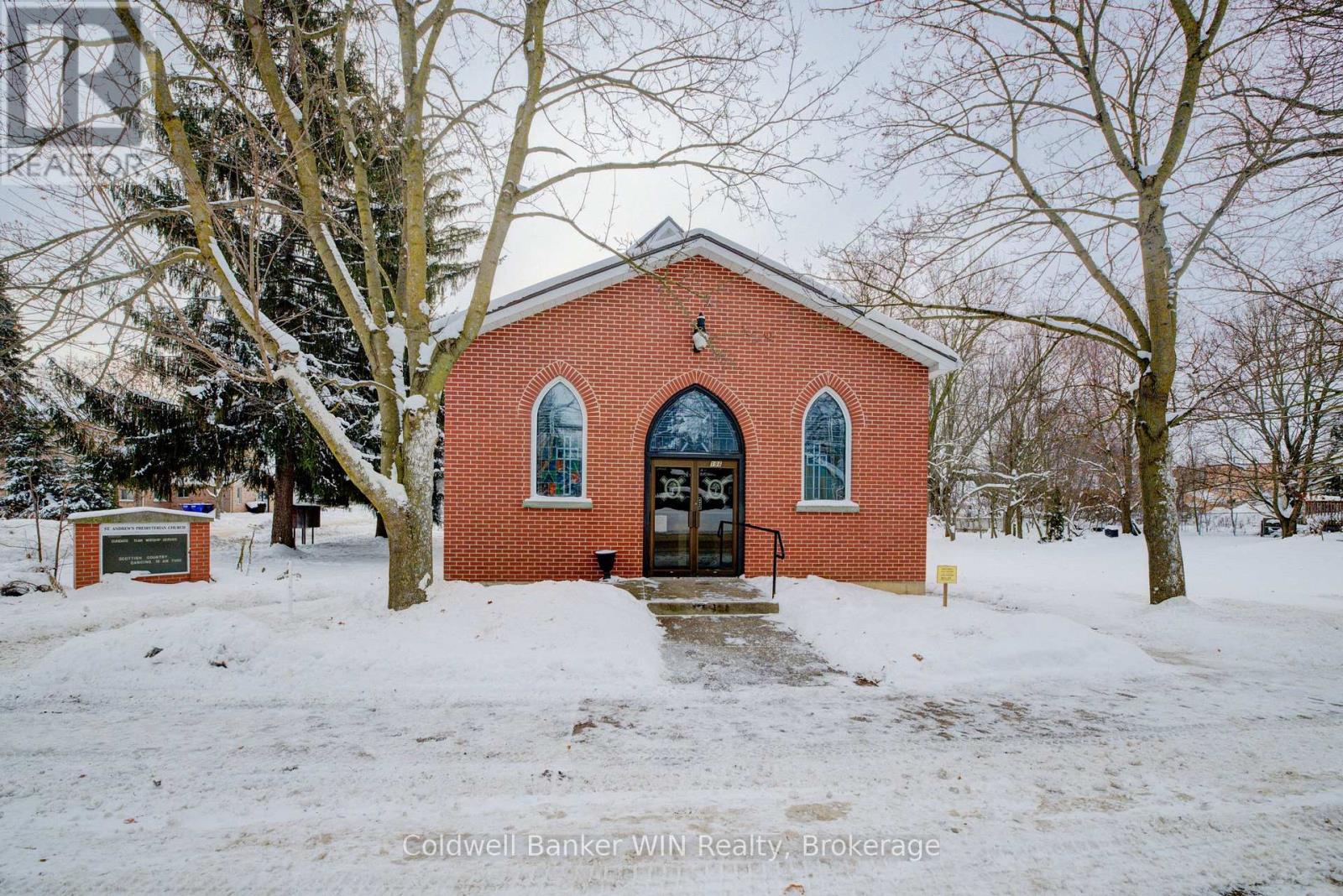 196 Birmingham Street E, Wellington North, Ontario N0G 2L2 - Photo 3 - X12615868