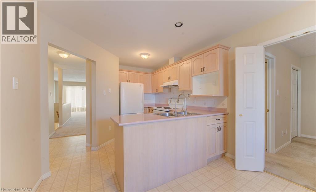 50 Midland Drive Unit# 14, Kitchener, Ontario  N2A 2A7 - Photo 9 - 40792760