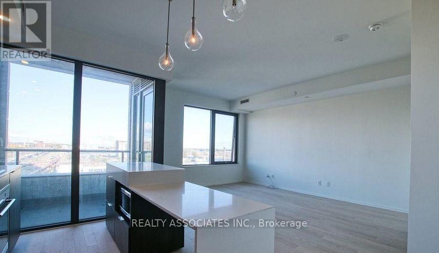 806 - 12 Bonnycastle Street, Toronto, Ontario  M5A 3T7 - Photo 5 - C12615754