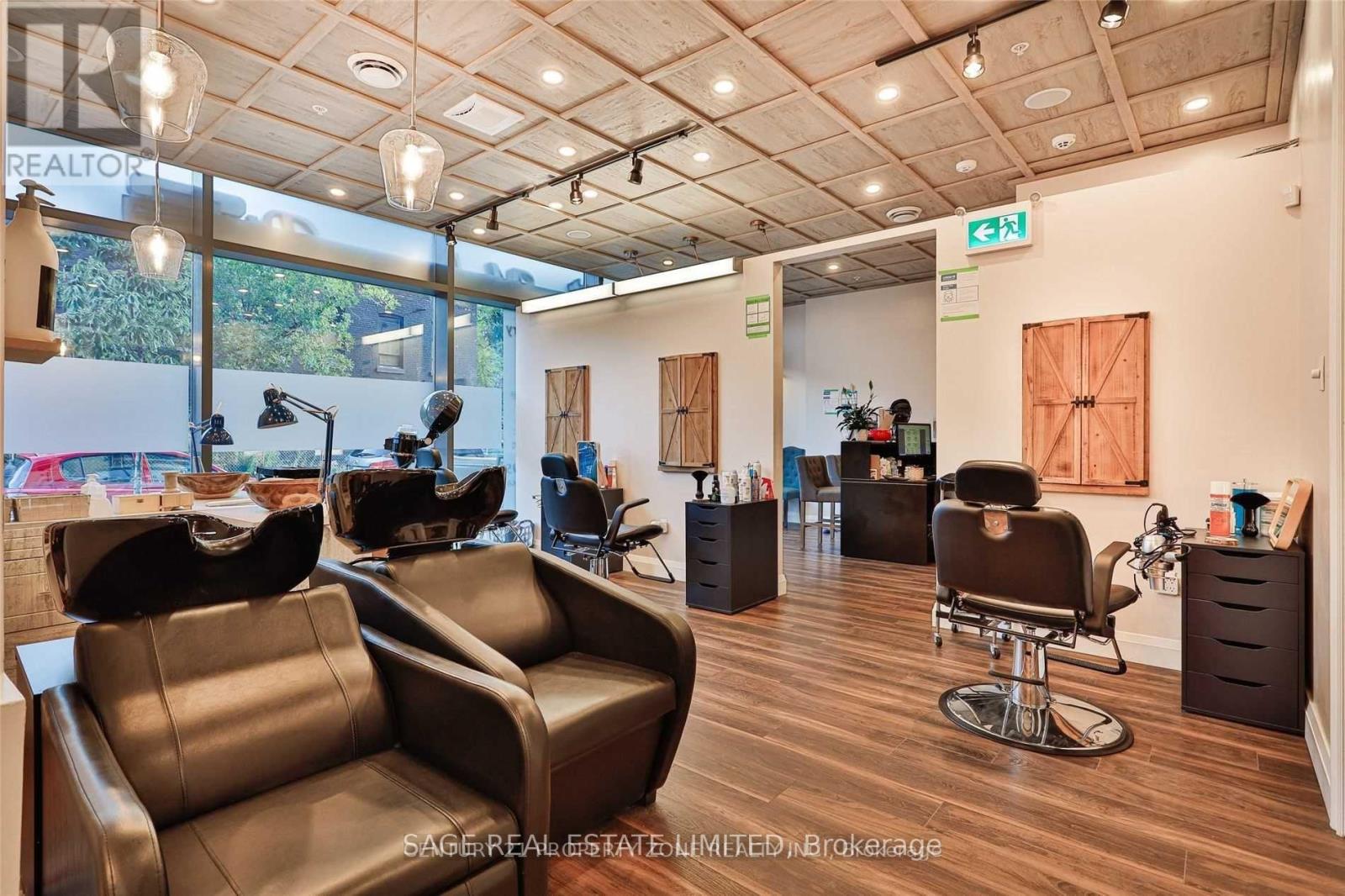 92 Sudbury Street, Toronto, Ontario  M6J 0B7 - Photo 7 - C12615758