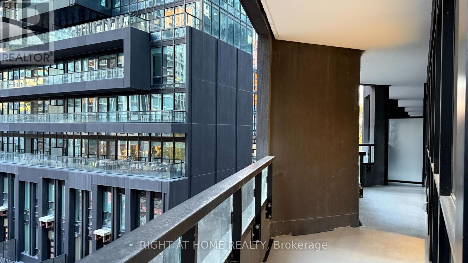 303 - 110 Broadway Avenue, Toronto, Ontario  M4P 1V7 - Photo 19 - C12615838