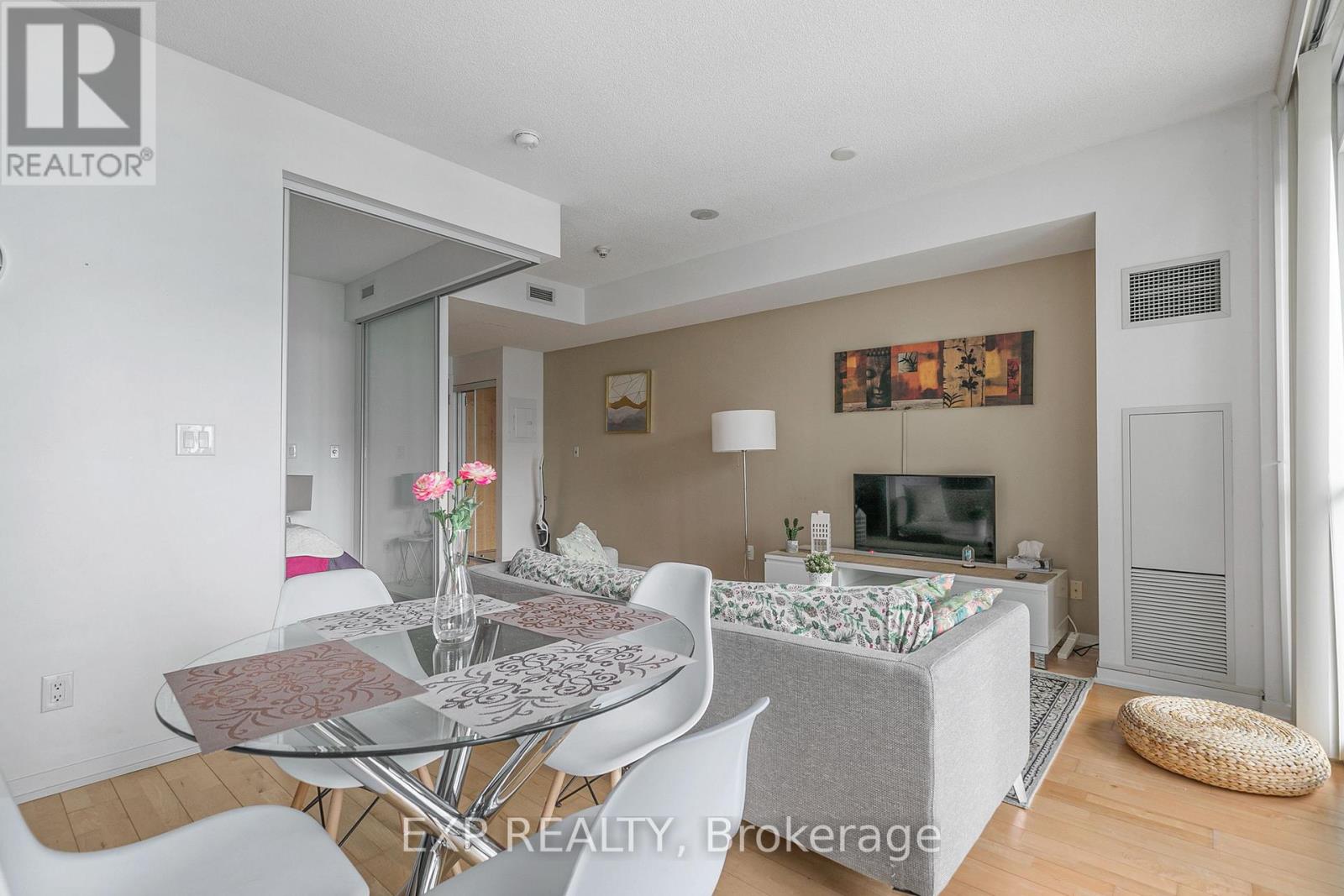 4311 - 65 Bremner Boulevard, Toronto, Ontario  M5J 0A7 - Photo 2 - C12615864