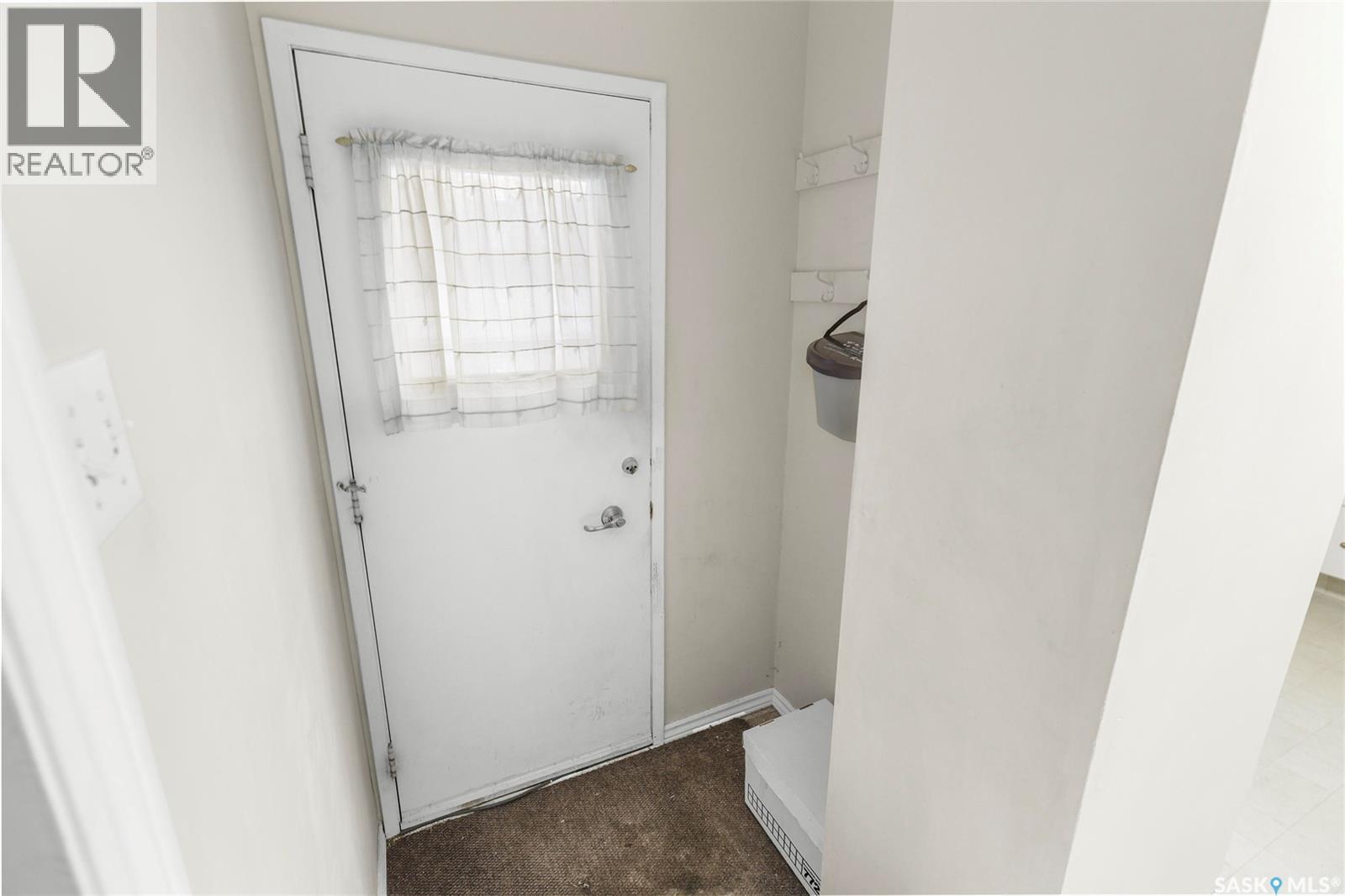 35 Wilkie Road, Regina, Saskatchewan  S4S 5Y3 - Photo 10 - SK025447